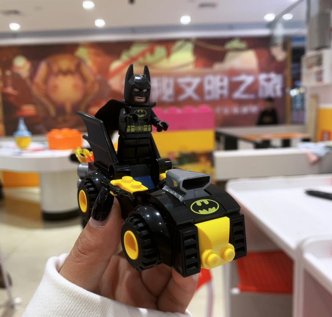 乐高蝙蝠侠3：黑暗归来！