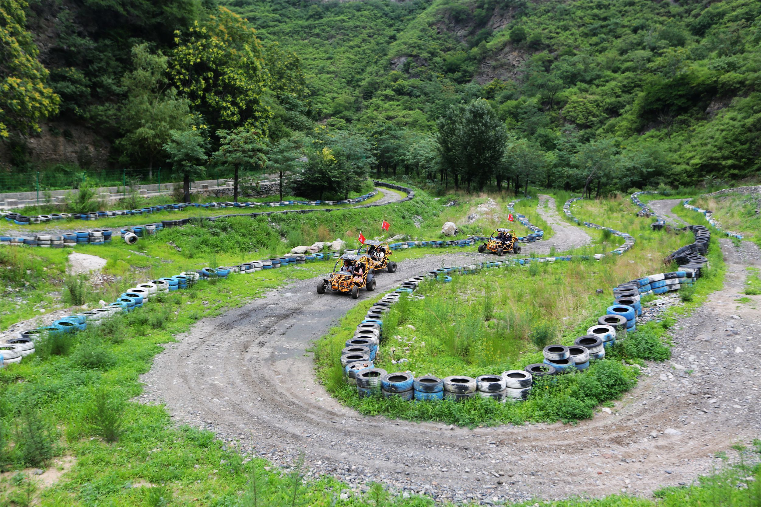 游戏山地越野大全手机版_山地越野游戏手机游戏大全_山地越野车手游