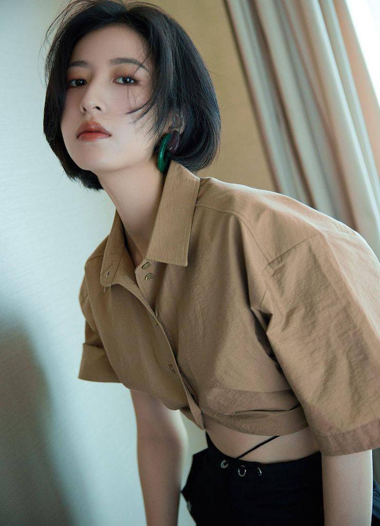 王娇彤_王娇彤_王娇彤