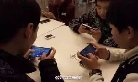 送手机的游戏_求送手机游戏_能送手机的小游戏