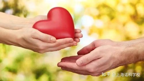 来自爱因斯坦的爱_爱来自_来自爱的投喂文案