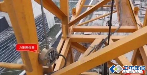 工地塔吊模拟器手机版下载_塔吊建筑工地手机游戏_塔吊小游戏