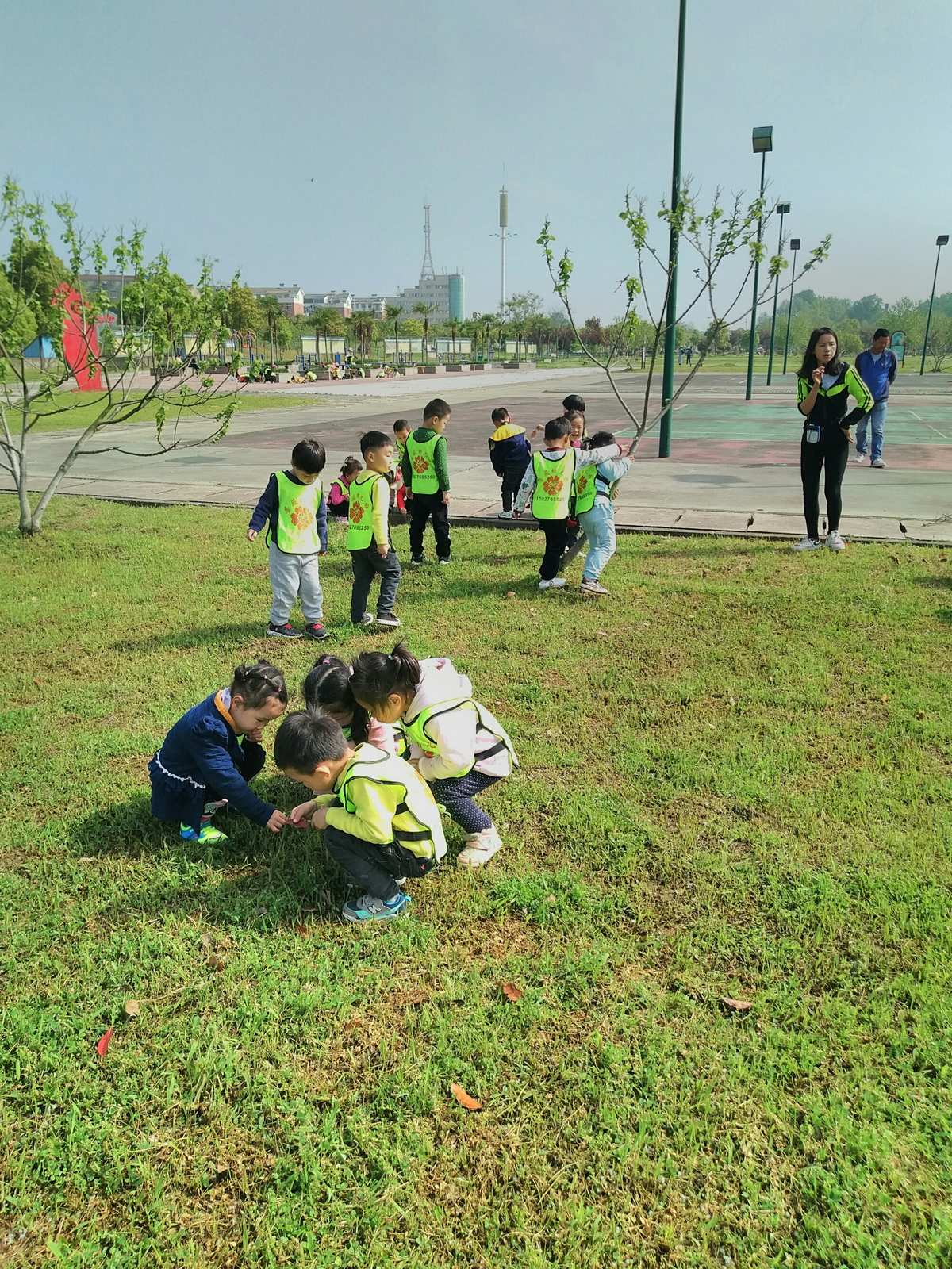 踏青的时候_踏青的时候是什么季节_踏青是什么时候