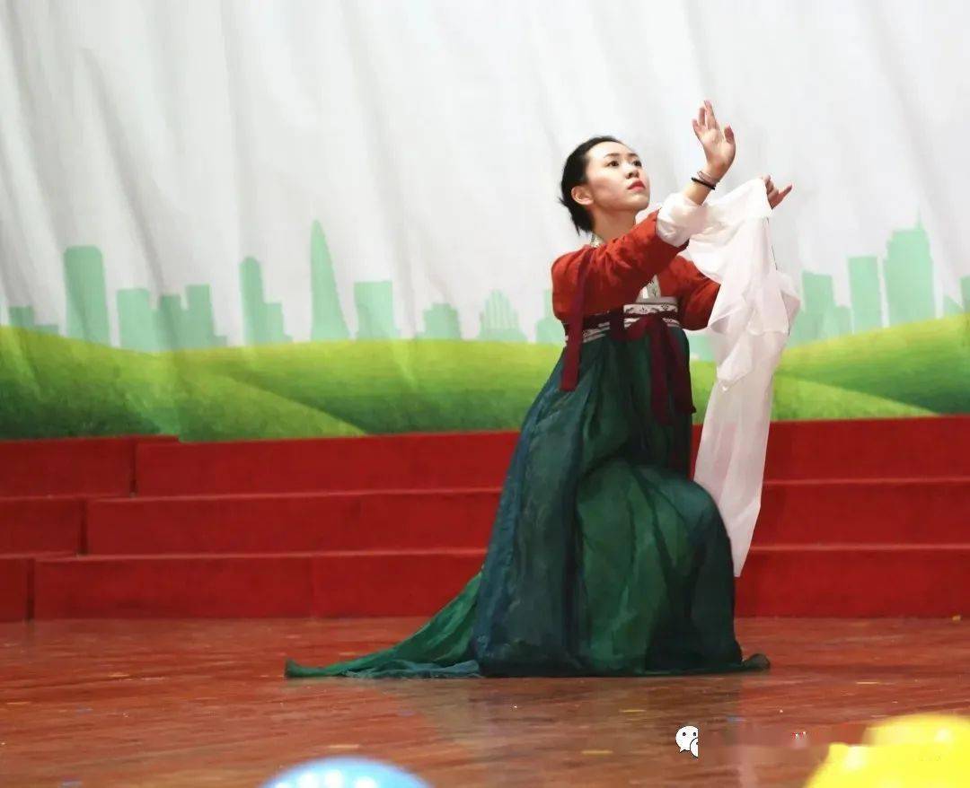 葛佳_葛佳的老公是谁_葛佳妍