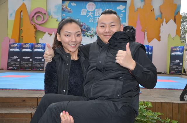 葛佳_葛佳的老公是谁_葛佳妍