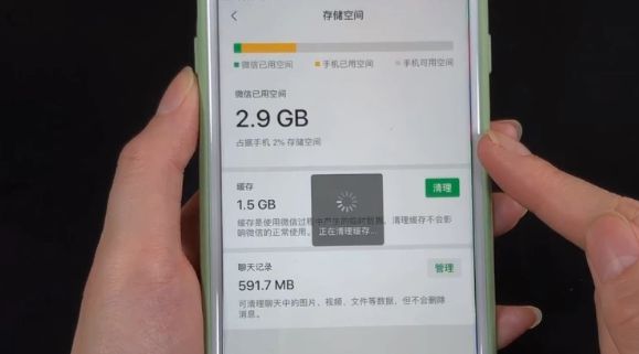 苹果手机使用时卡顿_苹果手机用久了卡顿怎么解决_iphone用着很卡