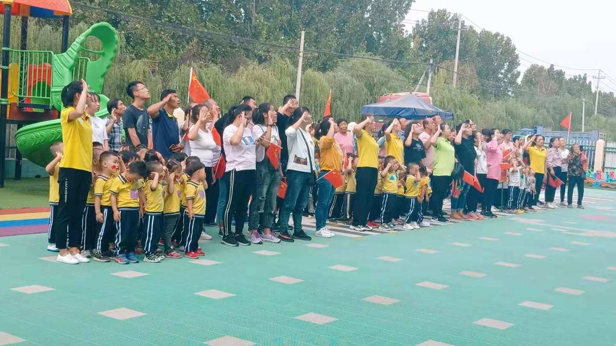 五一节日在高速小说_五一节日在高速_五一节日