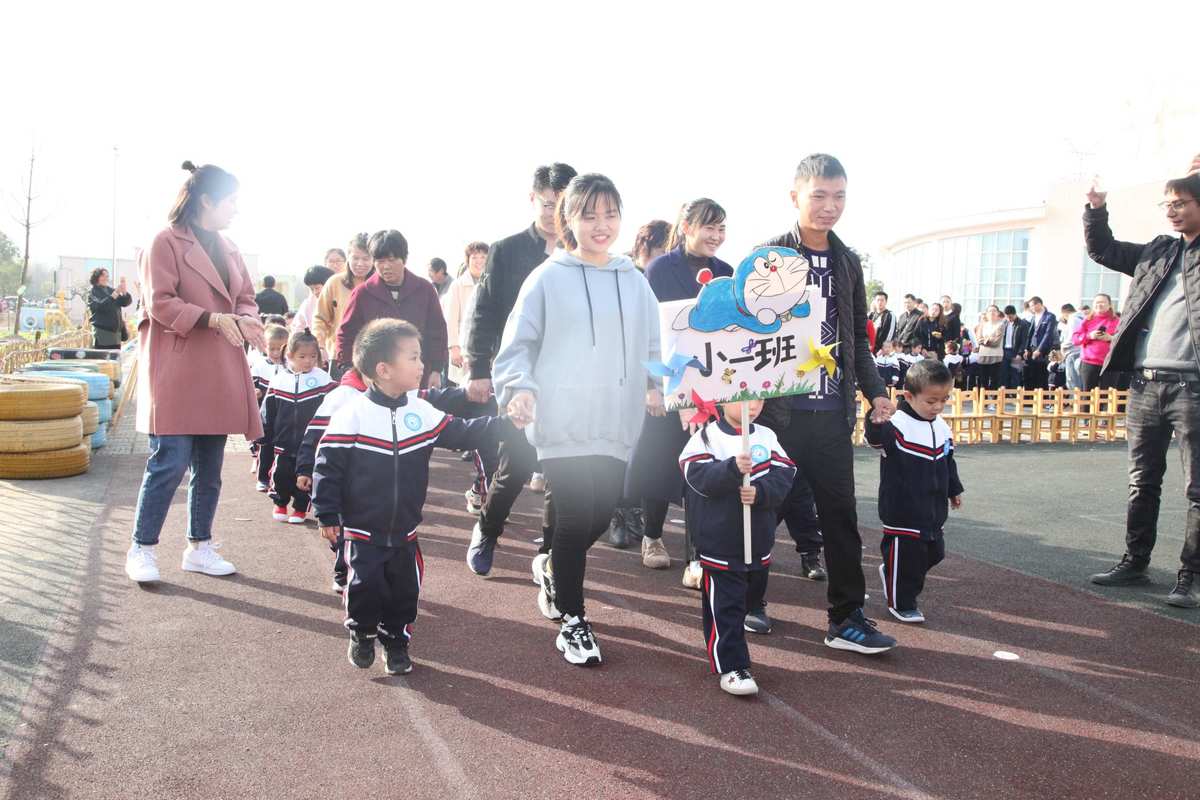 五一节日_五一节日在高速_五一节日在高速小说