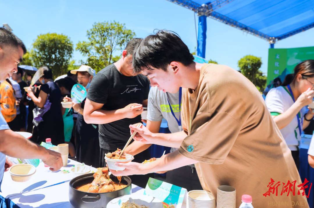 谢肉祭是什么意思_真夏的大谢肉祭_ova真夏の大谢肉祭