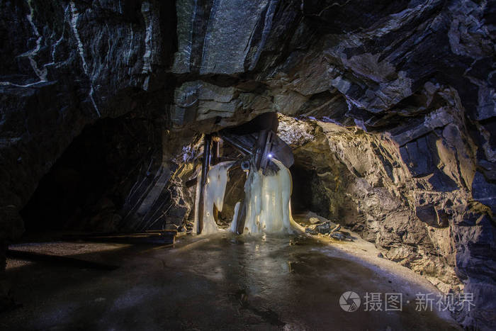 地下矿山的开采顺序_地下矿区地图怎么开_地下矿山图纸