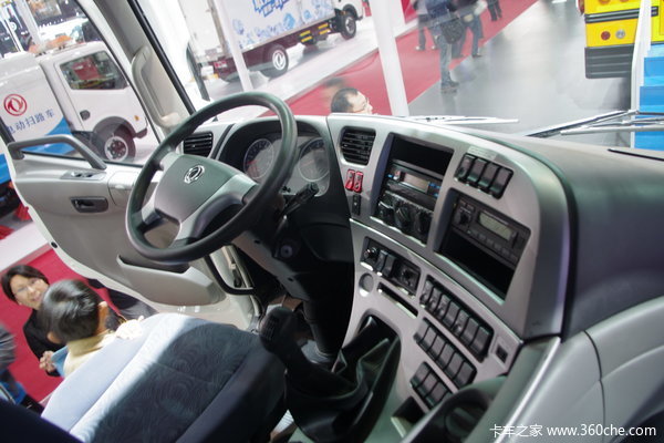 中国卡车游戏手机版安装_卡车手游中文版下载_下载卡车
