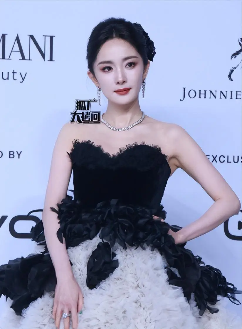 女优手机游戏_手机女角色游戏_女游戏up主有哪些