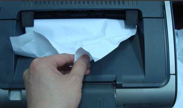打印机不出字是怎么回事儿_打印机打字母什么原因_打印机打出字