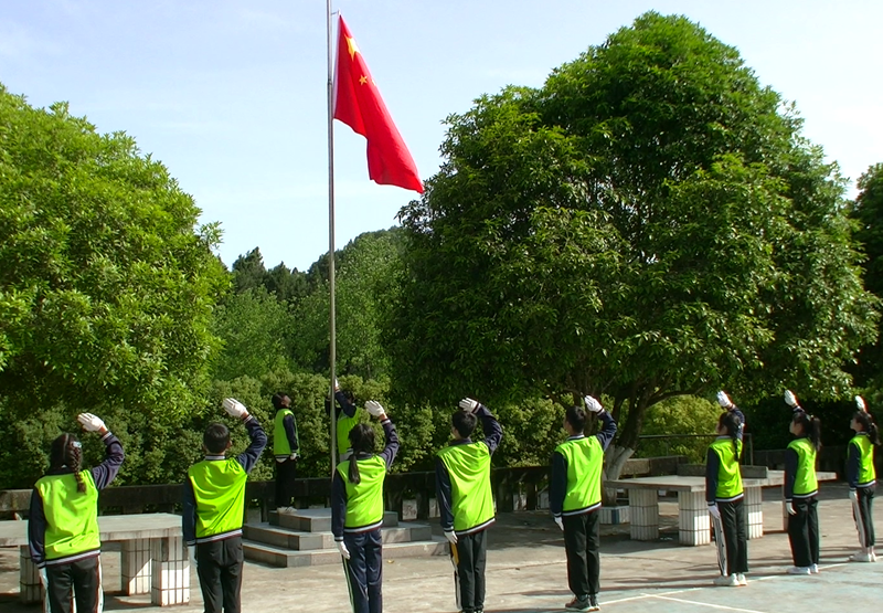 青年团宣告成立_青年团成立100周年_青年团成立时间