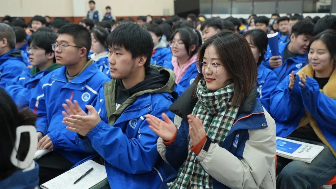高考期间游戏_手机游戏高考_高考的时候游戏会不会停服