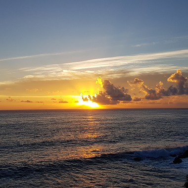 海碧蓝生物科技有限公司_碧蓝之海吧_海碧蓝航线海伦娜