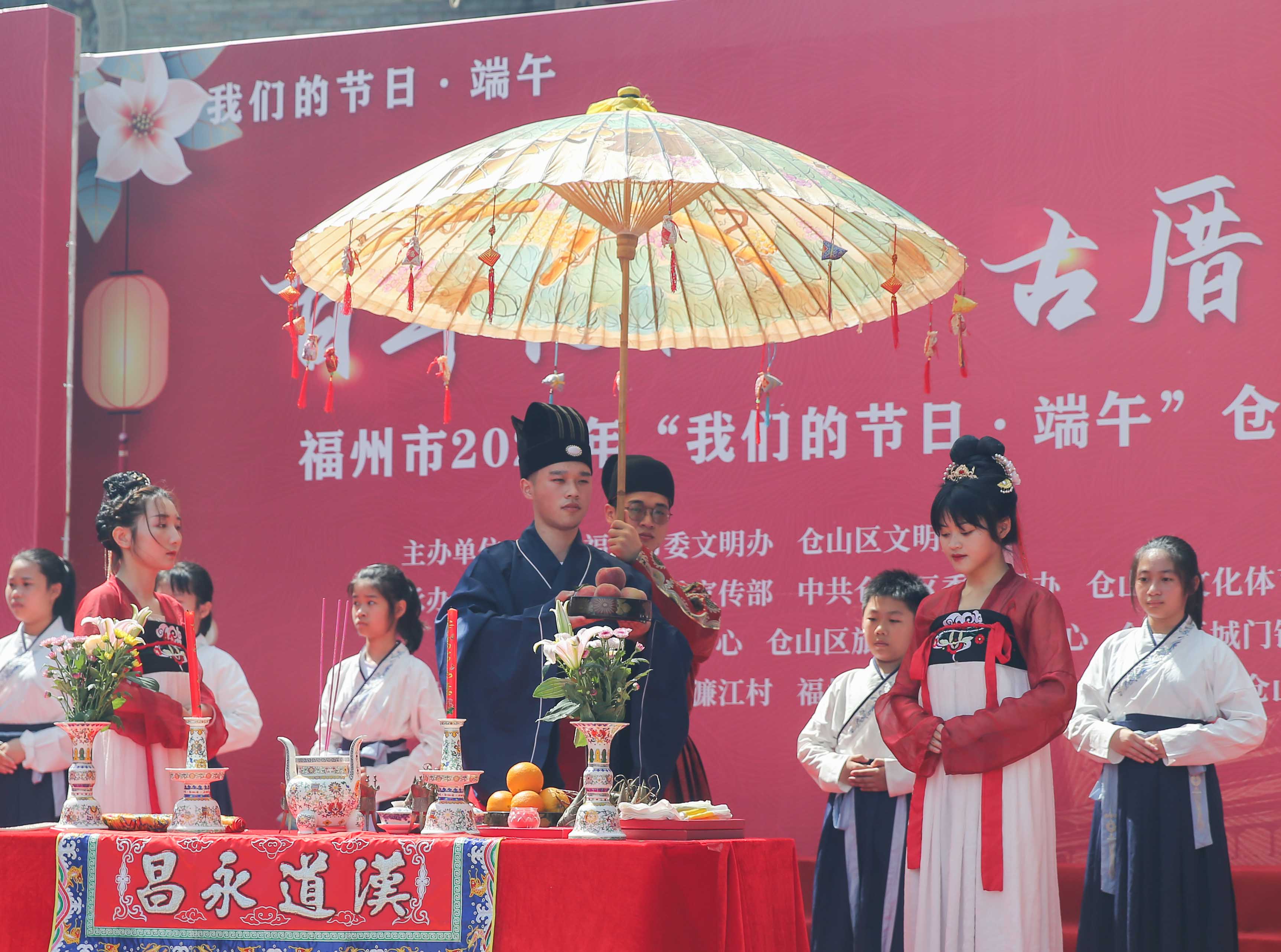 回族的民俗节日_传统民俗节日_民俗节日